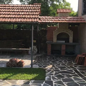 https://apartments-komakhidze-68.batumihotels.net